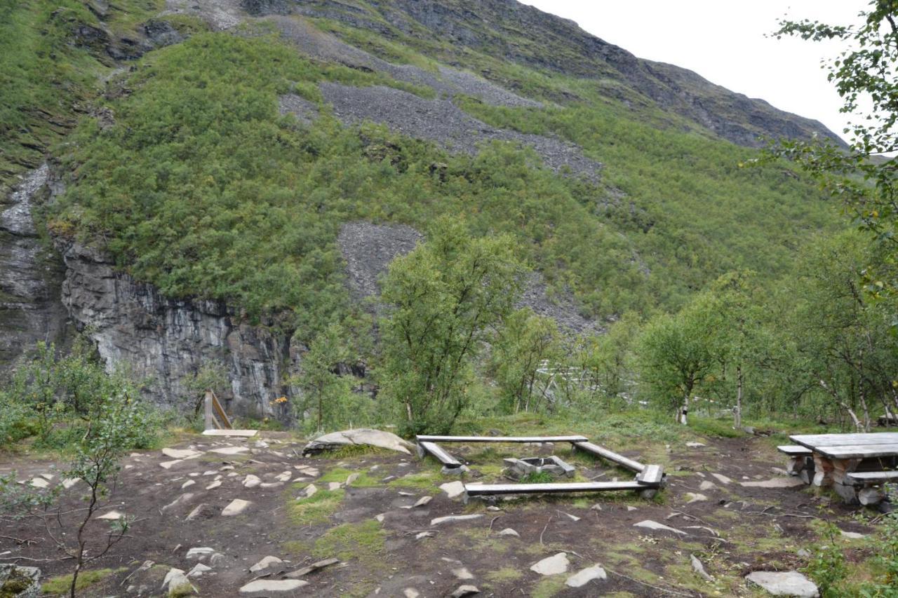 Basecamp Birtavarre Exteriör bild